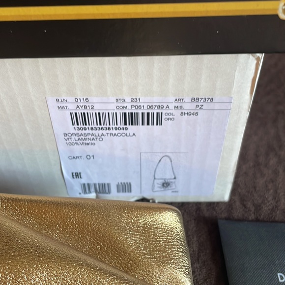 NIB authentic Dolce & Gabbana Handbag - Picture 4 of 11